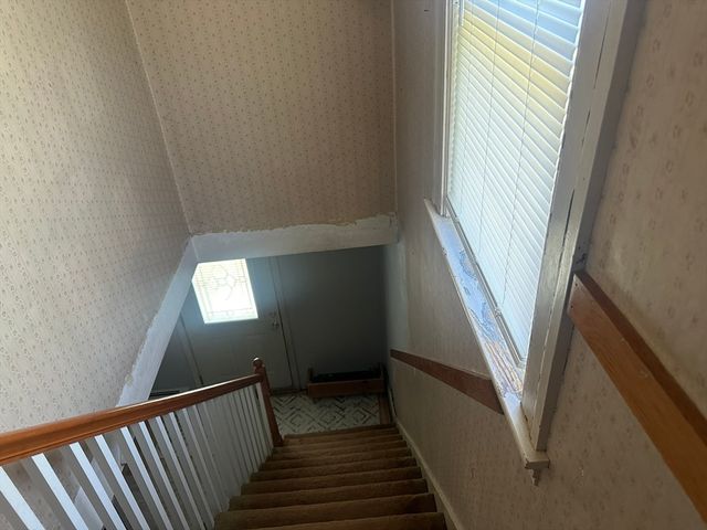 11 Alpha Rd, Holden, MA 01520