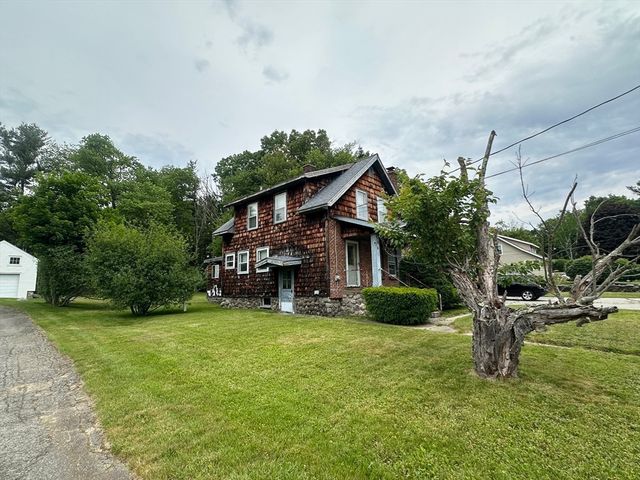 11 Alpha Rd, Holden, MA 01520