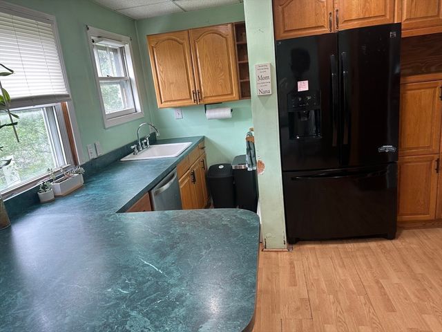 11 Alpha Rd, Holden, MA 01520