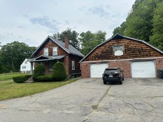 11 Alpha Rd, Holden, MA 01520