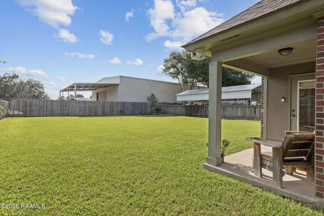 104 Sunflower Drive, Lafayette, LA 70508