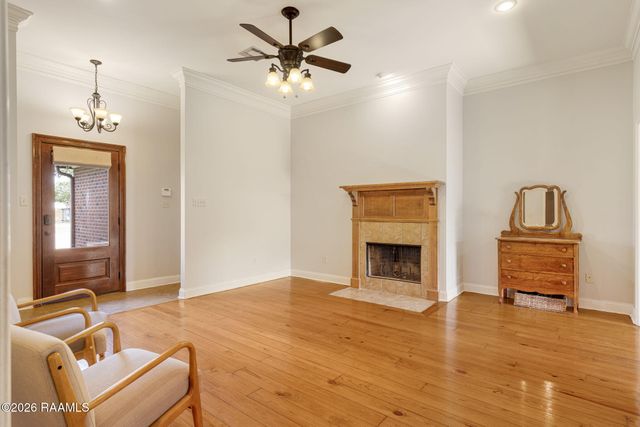 104 Sunflower Drive, Lafayette, LA 70508