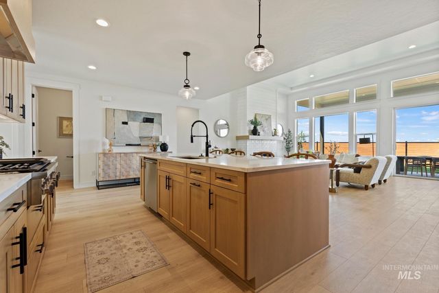 6537 W Danes Dr Jefferson, Eagle, ID 83616