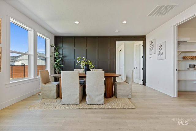 6537 W Danes Dr Jefferson, Eagle, ID 83616