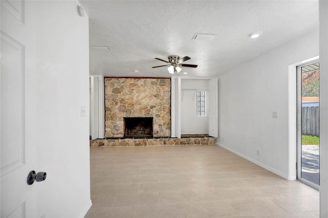 7604 35TH AVENUE S, Tampa, FL 33619