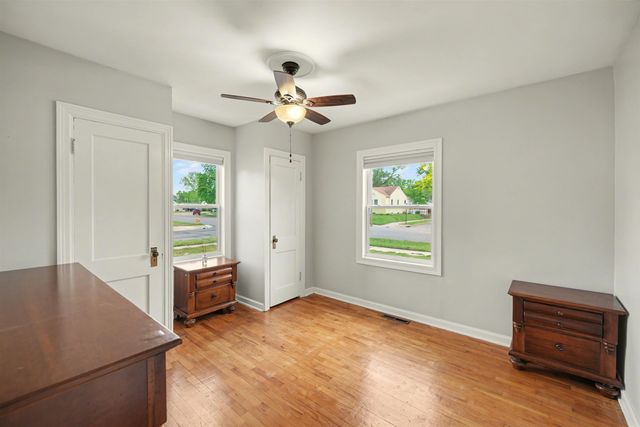 600 W Republic, Salina, KS 67401