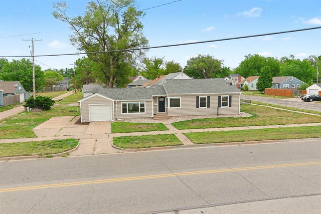 600 W Republic, Salina, KS 67401