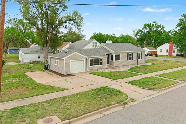 600 W Republic, Salina, KS 67401