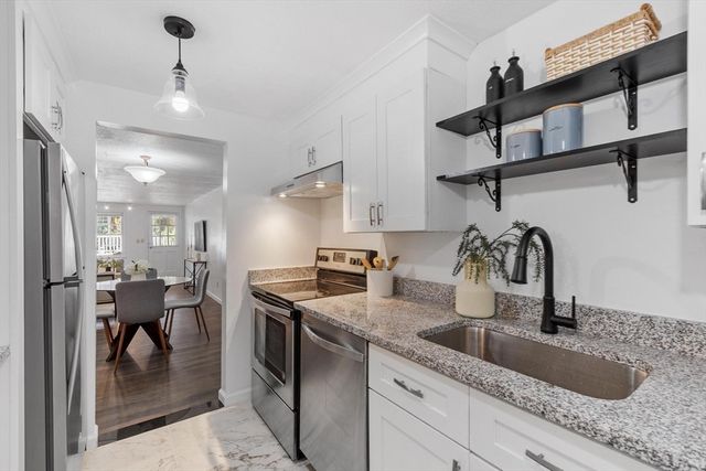 5 Elm Street 1, Acton, MA 01720