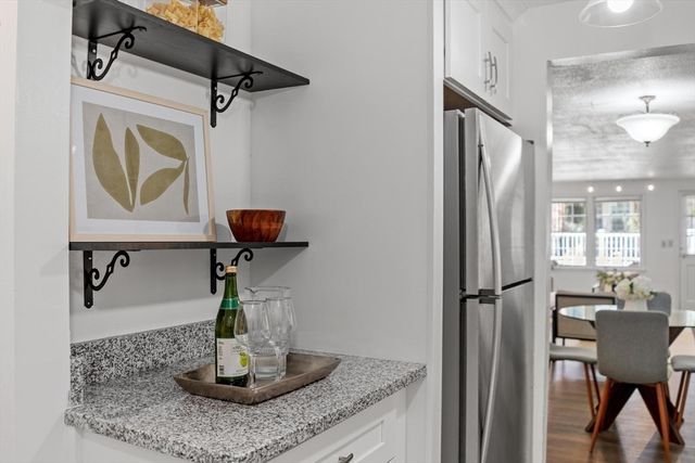 5 Elm Street 1, Acton, MA 01720