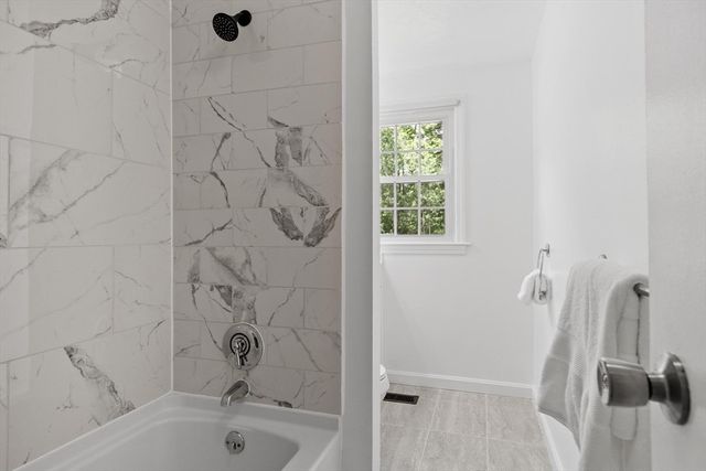 5 Elm Street 1, Acton, MA 01720