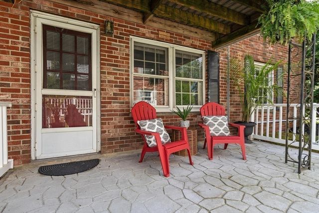 5 Elm Street 1, Acton, MA 01720