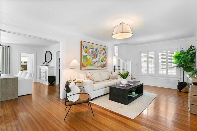 1140 OAK STREET NE, St Petersburg, FL 33701