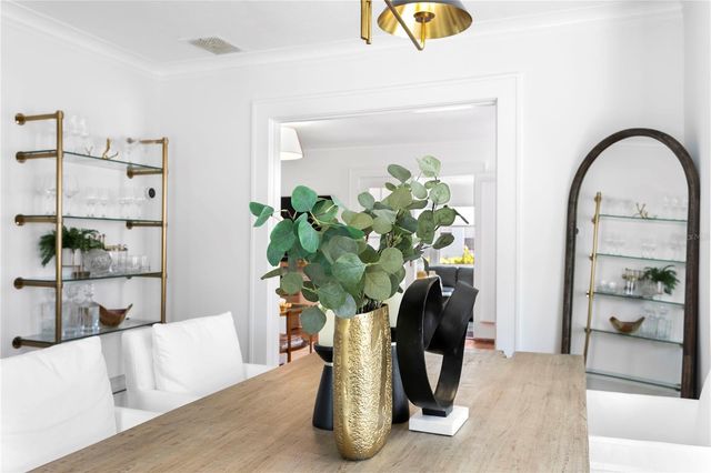 1140 OAK STREET NE, St Petersburg, FL 33701