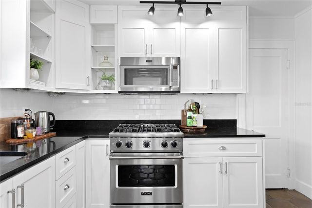 1140 OAK STREET NE, St Petersburg, FL 33701