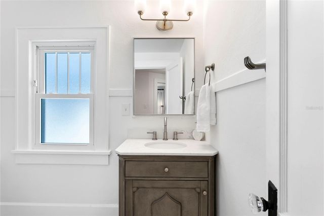 1140 OAK STREET NE, St Petersburg, FL 33701