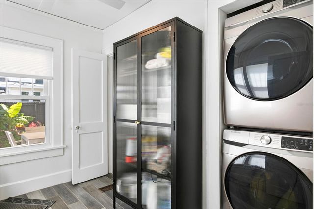 1140 OAK STREET NE, St Petersburg, FL 33701