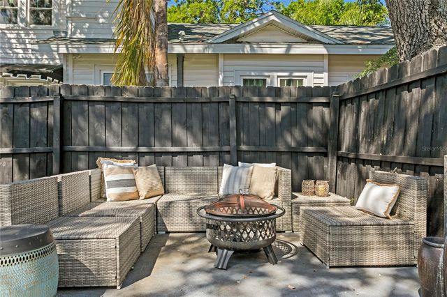 1140 OAK STREET NE, St Petersburg, FL 33701