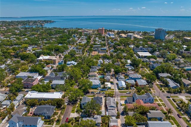 1140 OAK STREET NE, St Petersburg, FL 33701