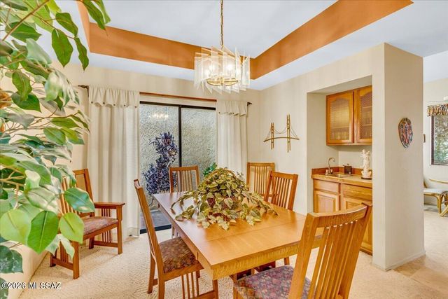 795 E Camino Corrida, Oro Valley, AZ 85704