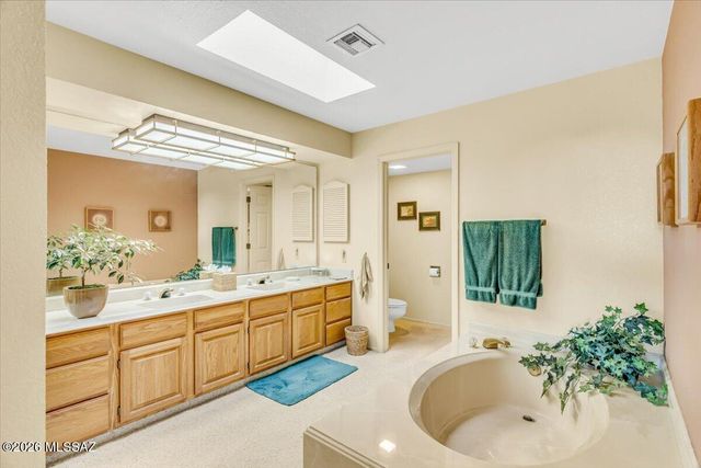 795 E Camino Corrida, Oro Valley, AZ 85704