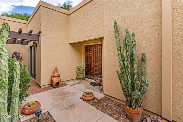 795 E Camino Corrida, Oro Valley, AZ 85704