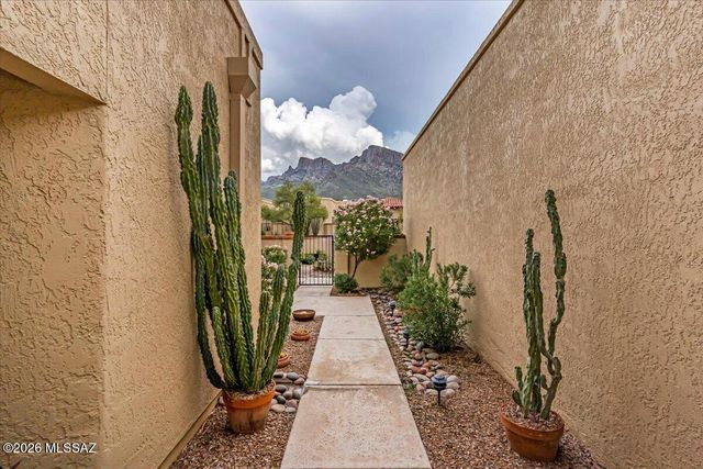 795 E Camino Corrida, Oro Valley, AZ 85704