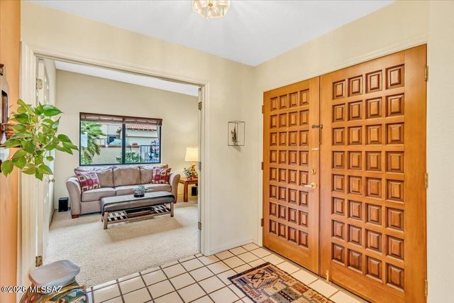 795 E Camino Corrida, Oro Valley, AZ 85704