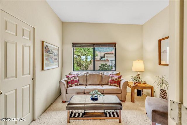 795 E Camino Corrida, Oro Valley, AZ 85704