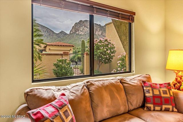 795 E Camino Corrida, Oro Valley, AZ 85704