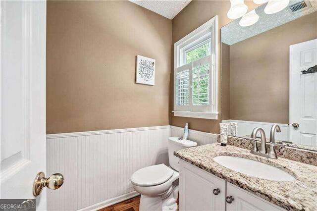 2152 MARNE Glen NW, Kennesaw, GA 30152