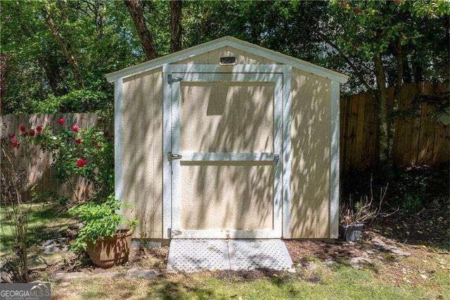 2152 MARNE Glen NW, Kennesaw, GA 30152