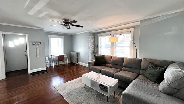 123 Waterston Ave 1, Quincy, MA 02170