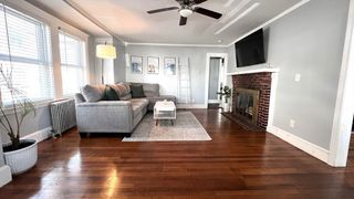 123 Waterston Ave 1, Quincy, MA 02170