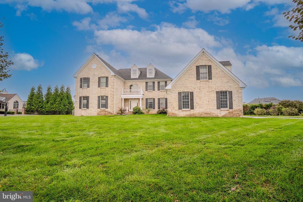 6 BYRNE CT, MONROE TOWNSHIP, NJ 08831 — exterior