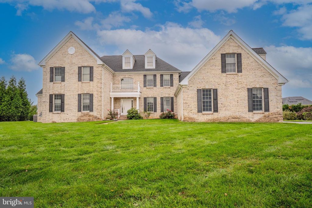 6 BYRNE CT, MONROE TOWNSHIP, NJ 08831 — photo 2