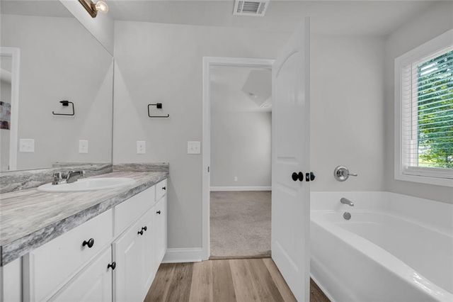 222 Rollingwood Drive, Hull, GA 30646