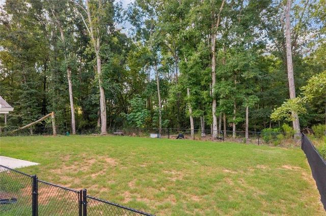 222 Rollingwood Drive, Hull, GA 30646