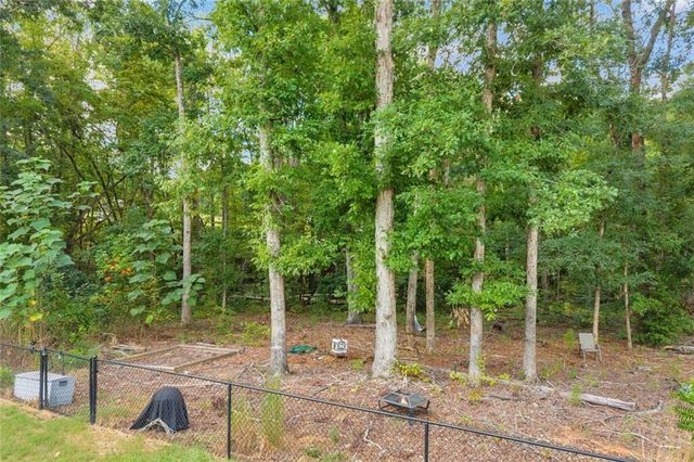 222 Rollingwood Drive, Hull, GA 30646