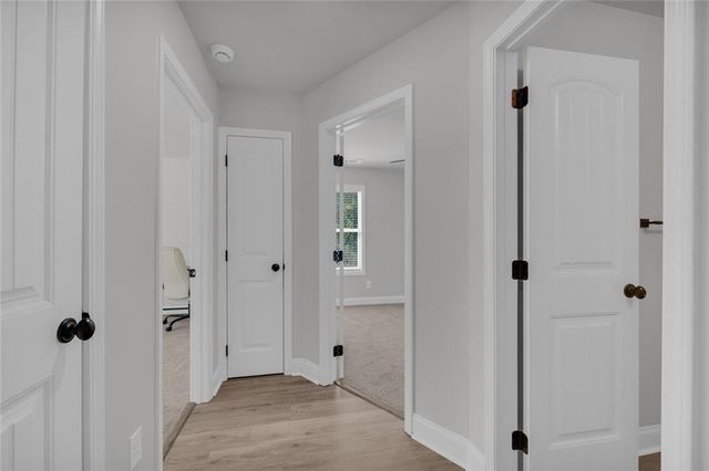 222 Rollingwood Drive, Hull, GA 30646