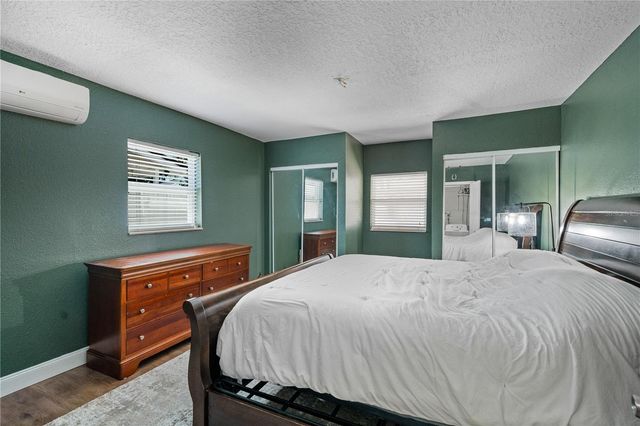 9653 GOLDEN GROVE STREET, Seminole, FL 33772