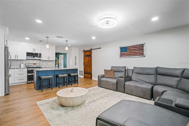 9653 GOLDEN GROVE STREET, Seminole, FL 33772