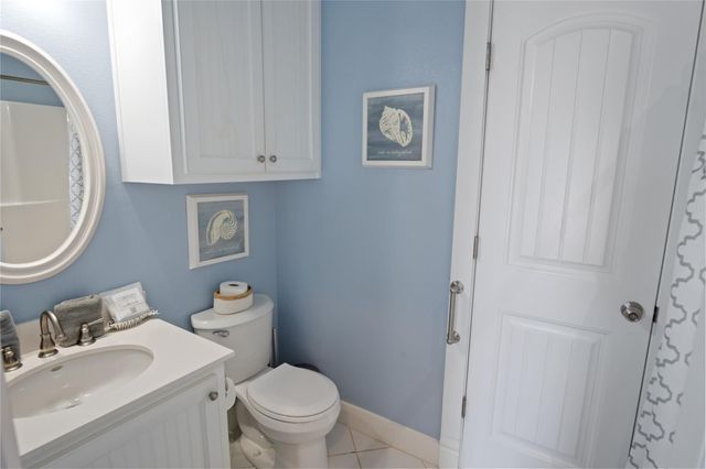 961 Hamilton Drive, Crystal Beach, TX 77650
