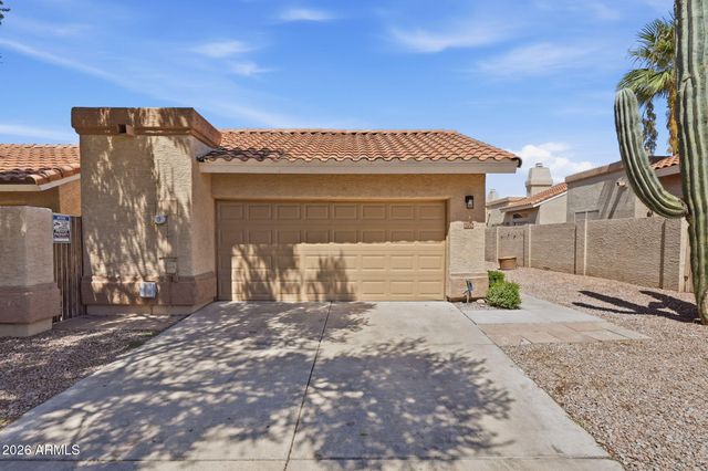 6726 S BRITTANY Lane, Tempe, AZ 85283