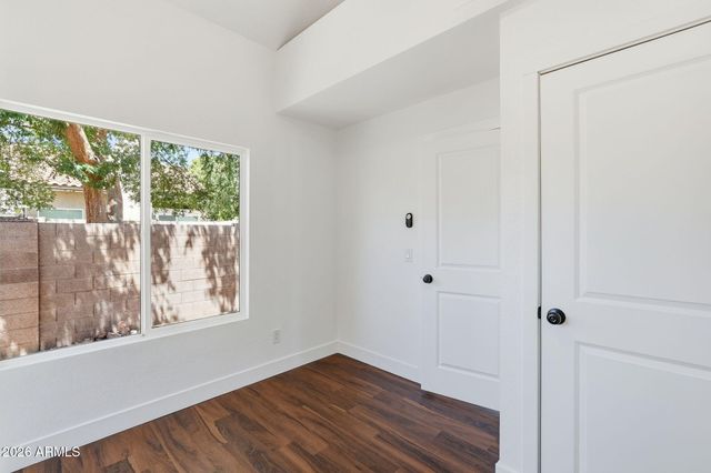 6726 S BRITTANY Lane, Tempe, AZ 85283