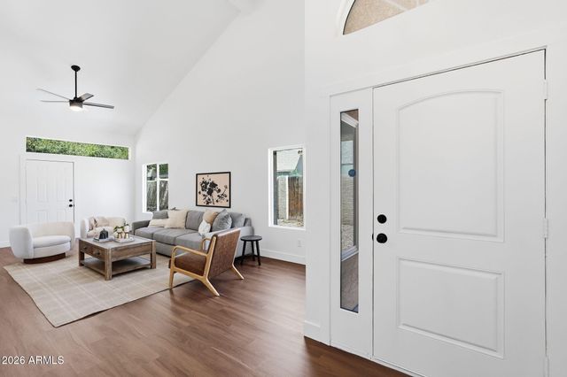 6726 S BRITTANY Lane, Tempe, AZ 85283