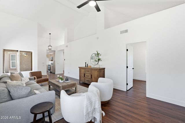 6726 S BRITTANY Lane, Tempe, AZ 85283