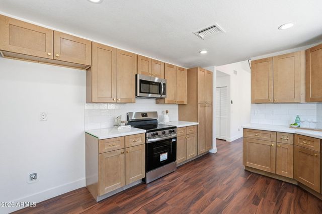 6726 S BRITTANY Lane, Tempe, AZ 85283