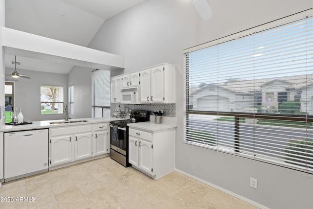 23729 S HARMONY Way, Sun Lakes, AZ 85248