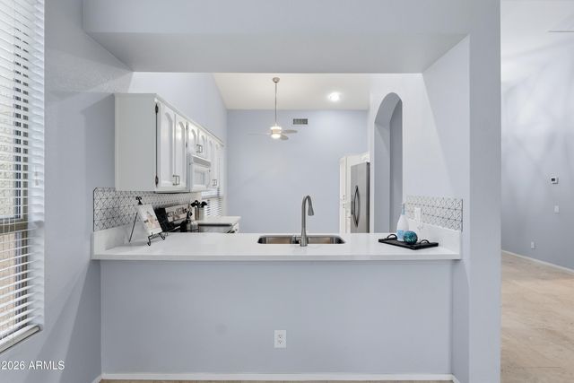 23729 S HARMONY Way, Sun Lakes, AZ 85248